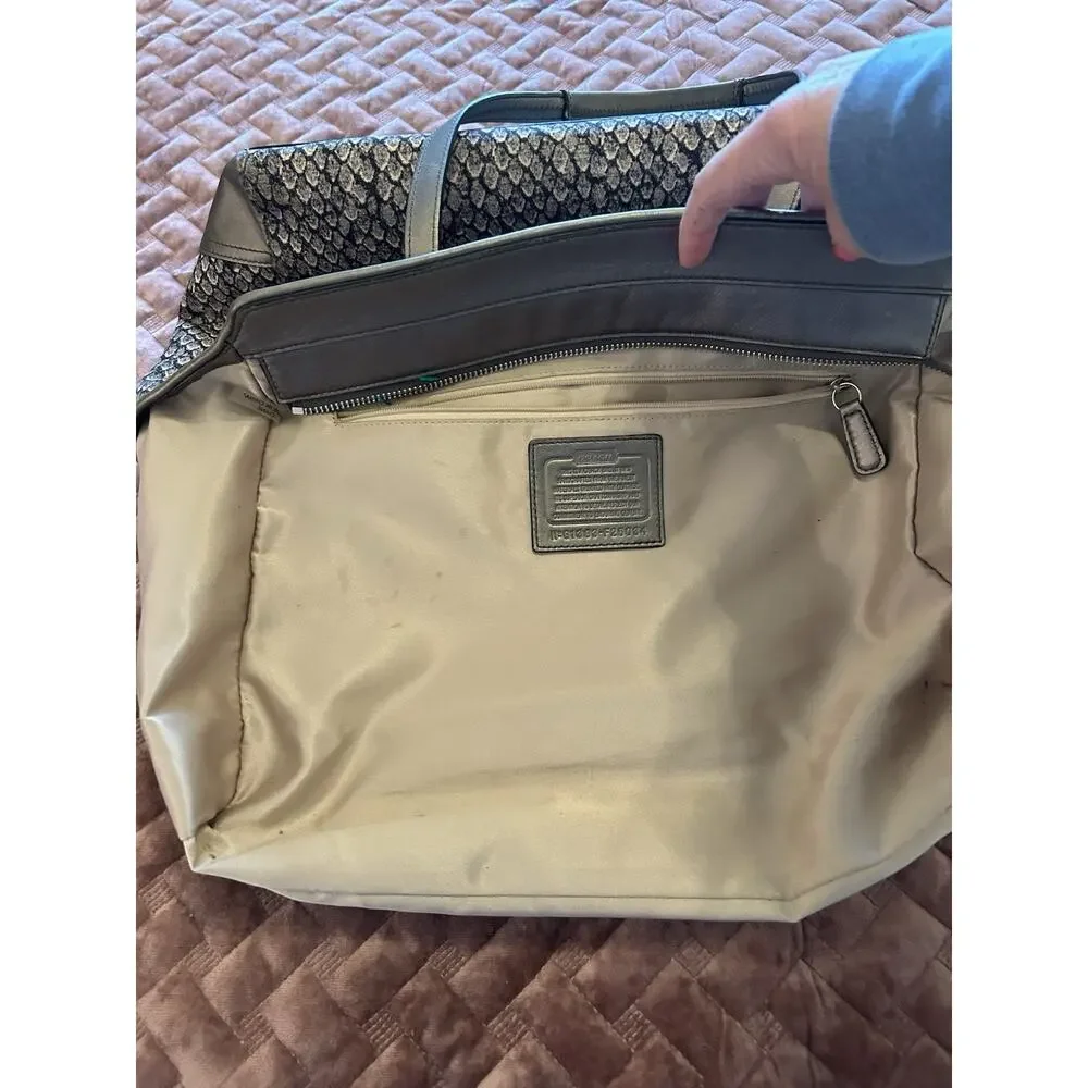 COACH Taylor Gray Snake‎ Print Alexis Carryall Satchel Handbag Purse Retail $398